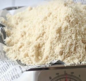 Bubuk Almond 100g: Manfaat dan Penggunaan dalam Kuliner & Diet