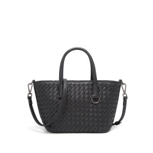 Simple hand-woven basket bag new summer tote bag fashionable and casual large capacity versatile shoulder bag
