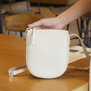 Top-grain leather crossbody bag for women 2026 New genuine leather womens bag small bag mobile phone bag fashionable trendy shoulder bag