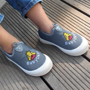 Korean style casual sports rubber shoes for boys and girls new embroidered childrens shoes