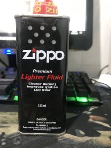 HỘP QUẸT BẬT LỬA ZIPPO TRƠN BÓNG LOGO( CÓ MỘC ĐÁY) XÀI XĂNG-MÀU ĐEN