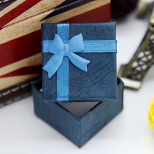 Harga Grosir - Kotak Cincin Bulat Pita / Kotak Tempat Penyimpanan Perhiasan / Jewelry Gift Box