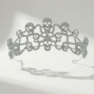 European and American Halloween hair accessories rhinestone alloy crown unique and exaggerated party jewelry dark queen skull crown