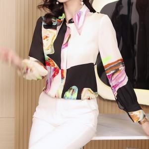 In màu mực đi lại áo voan người phụ nữ phong cách Hàn Quốc Một hàng khuy tay áo dài áo blouse thanh lịch ammin 2024 mùa xuân và mùa thu đơn giản định vị thời trang ve áo màu vẽ tay