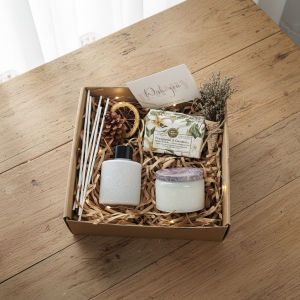 Bộ Quà Tặng Cao Cấp LOVELY Kraft Christmas Candle - Nến Thơm & Tinh Dầu Thơm Phòng - Dành Cho Mọi Sự Kiện