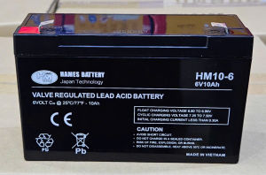 Ắc quy 6V-10Ah dùng cho cân điện tử xe máy điện trẻ em- ô tô điện trẻ em quạt tích điện Hames HM10-6  Ắc quy 6V-10Ah Hames HM10-6 ( Pin sạc 6V 10Ah) là loại ắc quy chì – van khô kín khí được thiết kế với công nghệ AGM và được ứng dụng trong các lĩnh vực