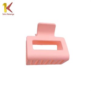 Satu Keluarga Jedai Jepit Rambut Wanita Bahan Plastik C1130 Korean Hair Claw Clip Doff Jepitan Kotak