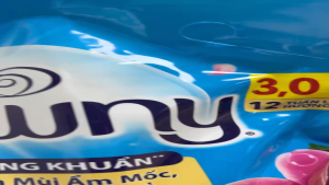 Nước Xả Vải Downy Hương Nắng Mai Túi 3L