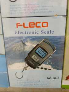 COD~Timbangan Gantung besi 200kg Hanging Scale digital Fleco F 200kap 200kgcasing ABSpower batre A3 x 2 pcs timbangan gantung 200kg Timbangan Digital Crane