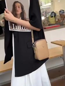 Genuine leather mobile phone crossbody bag summer small bag for women 2024 New stylish versatile lightweightshoulder bag