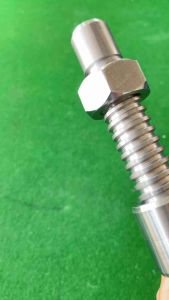 (เกลียวใหญ่พิเศษ)เกลียวแขนกลางคูโบต้า(จำนาน1คู่ซ้าย+ขวา)เกลียวแม่แรงขนาดโต1นิ้วยาว8นิ้วเกลียวใหญ่แข็งแรงพิเศษเหมาะกับการนำไปใช้กับงานDiY