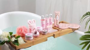 15Pcs Rose Spa Bath & Body Care Set with Bath Bombs & Lotions Relaxing Home Spa Gift Kit for Mom Wife Girlfriend Ideal for Mother’s Day Birthday Women Gift Sets
