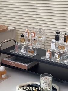 CrystalTier 3-Tier Clear Perfume Organiser Perfume Display Stand (Dear J)