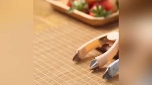 Multifunctional Pineapple Corer and Slicer Pineapple Eye Remover Tool Stainless Steel Cutter Strawberry Stem Remover Quickly Cut and Remove Tweezers Kitchen Tools (1 BLUE)