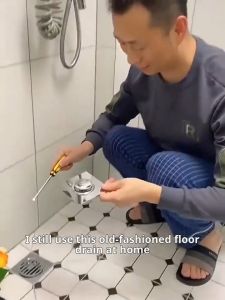 Floor Drain Pop-Up Square Anti-Odor Anti-Clog Brass PVC Core Fast Drain 9.8cm for Bathroom Shower Durable