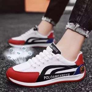 👒live homes👒 รองเท้าผ้าใบอินเทรนด์สำหรับผู้ชาย ใหม่สำหรับฤดูร้อน มาพร้อมดีไซน์รอยต่อสีสันสดใสและดีไซน์ผ้าตาข่ายระบายอากาศได้ดี