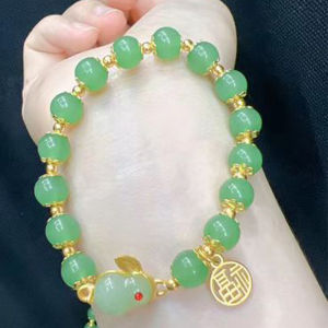 Fy💙 Gelang Kelinci Giok Manik-manik Merah / Gelang Mode Wanita Kelas Atas / Gelang Hadiah Hari Valentine / Gelang Keberuntungan Vintage