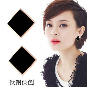 Bông tai titan kiểu cá tính - Bảo hành vĩnh viễn không đen và không gỉ sét