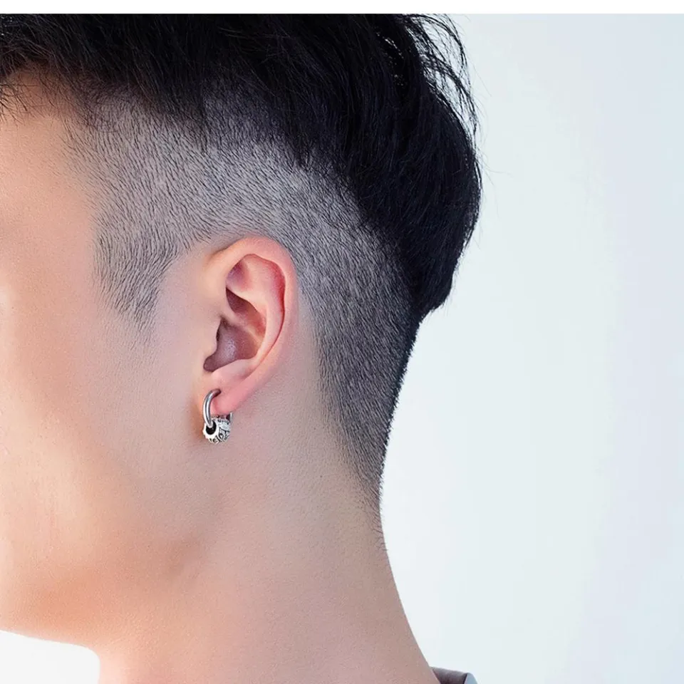 Japanese shop male earrings