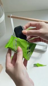 สครับบล็อคโคลี่ Broccoli Herbal Scrub Soap สบู่สครับขัดผิว สมุนไพรบำรุงผิวออแกนิก ขัดถู 35กรัม ลูกพิเศษ รางวัล ธรรมชาติ