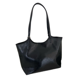 Luxury PU Leather Tote Bag for Women Stylish and Spacious Shoulder Bag for Work and Casual Outings in Burgundy