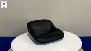 เก้าอี้ รถไถอิเซกิ สีน้ำเงิน นวมหนา ขาประกอบกว้าง 18ซม.