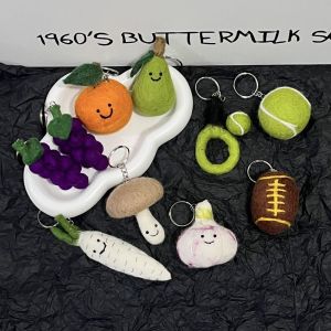 GDRGHJN Wool Felt Jellycat Bag Pendant Handmking Knitting Fruits Vegetable Doll Plush Keychain Cute Mushroom Sports Balls Keyring Backpack Decor