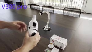 CCTV Kamera V380 Pro Dual Lens bohlam cctv wifi Nirkabel Dalam Ruangan Pelacakan Otomatis 360 °