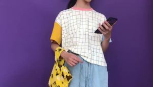 กระเป๋าข้อมือสไตล์สดใหม่ที่เรียบง่ายและมีศิลปะ กระเป๋าใส่เหรียญ กระเป๋าเดินเล่นสบายๆ กระเป๋าแม่เรียบง่าย กระเป๋าพกพาขนาดเล็ก สไตล์ญี่ปุ่น