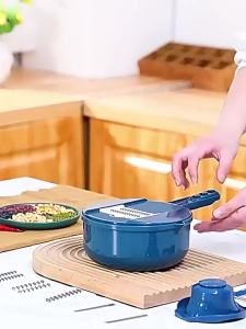Vegetable Chopper-7 IN 1 Potato SlicerVegetable Grater Food Chopper with Container Multifunctional Chopper Vegetable Cutter Slicer With 6 Stainless Steel Blades For Kitchen (Blue 7 in 1)