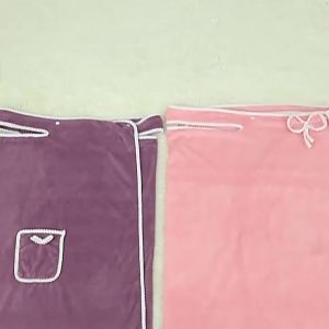 加厚珊瑚絨揹帶浴巾,女士成人家用沐浴柔軟吸水浴衣,不脫落耐磨速幹家用浴巾