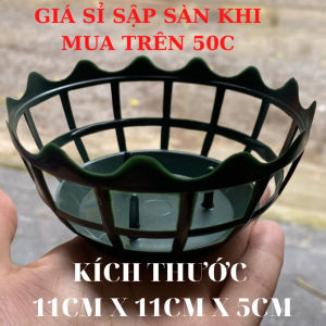 Giỏ nhựa cắm hoa trang trí để bàn cô dâu  bàn tiệcbàn thờ kích thước 11 x 11 x 5 cm