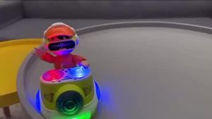 Childrens Dancing Rock DJ Little Toy Electric Toys Cartoon Dolls Disc Swing With Lights Music Toys