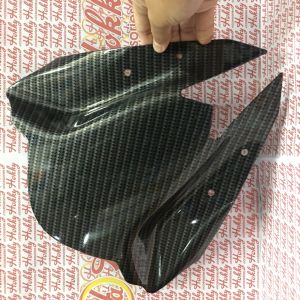 VISOR YAMAHA AEROX 155 CARBON / Windshield Carbon Yamaha AEROX 155