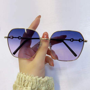 COD Kacamata Hitam Wanita Lensa Kotak Oversized Bingkai Metal Gold Kacamata Fashion Korea Lensa Gradasi