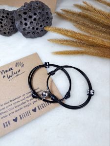 gelang inisial magnet custm dadu huruf / bisa request huruf dadu inisial