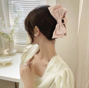 Large Bowknot Hair Claw Cute Sweet Grab Clip Fashion Temperament Shark Clip Hair Accessories Women Headdress