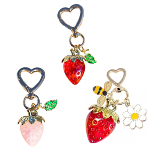 Resin Strawberry Daisy Keychain Portable Sturdy Waterproof Accessory for Everyday Use