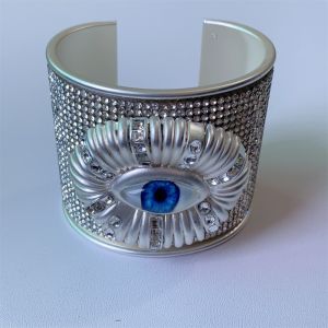 YHDFX โลหะ กำไลข้อมือเปิดกว้างแบบเกินจริง คริสตัลเต็มรูปแบบ โลหะผสม กำไลตาปีศาจ การออกแบบชนกลุ่มน้อย ซิลเวอร์ กำไลข้อมือรูปทรงเรขาคณิต ของตกแต่งเครื่องประดับ