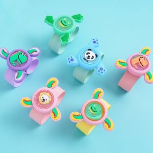 kids mosquito repellent watch with light and cartoon pattern mosquito repellent bracelet 儿童防蚊手环
