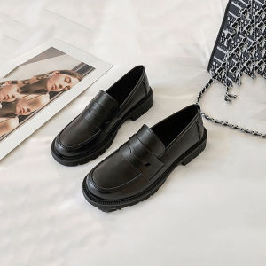 แมรี่เจนรองเท้าผู้หญิงรอบนิ้วเท้ากับส้นต่ําสําหรับผู้หญิงรองเท้าโรงเรียนสีดําสิทธิบัตรหนังแฟชั่นเกาหลีรุ่นหนังขนาดเล็กรองเท้าหนัง