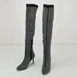 รองเท้าบู๊ทเพชรยาวเหนือเข่าหัว ส้นเข็ม สูง8.5cm มีซิป  สำหรับงานปาร์ตี้ คอนเสิร์ต(K16)