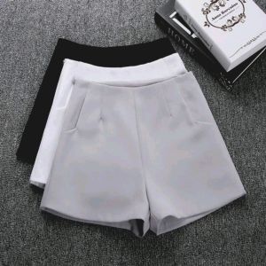 LMB Lily Hotpant / Celana Pendek Wanita High Waist