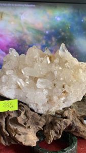 Đá thạch Anh búp TEMUARIAN KÈM ĐẾ tán sắc pha lê tự nhiên trong suốt vàng Citrine thanh tẩy thiền định tarot cực mạnh Clear Quartz Natural