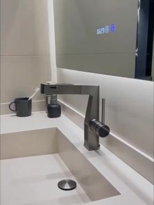LDIES Bathroom Basin Faucet Brushed Gold Digital Display Pull Out hot and cold Crane Brass Sink mixer White Chrome Tap 2T9R4