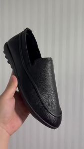 Giày da nam xuyên biên giới giày lười đơn giản giày đế mềm thoải mái giày đi bộ dễ mang giày phẳng bán buôn