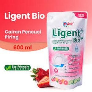 Yuri Ligent Bio Sabun Cuci Piring Grape Fruit & Bergamot 600ml