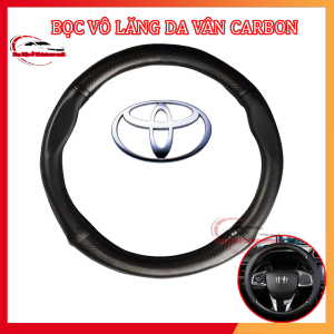 Bọc vô lăng Carbon TOYOTA màu đen chất liệu da dày dặn thiết kế bắt mắt Giúp bảo vệ bọc vô lăng nguyên bản một cách tối ưu