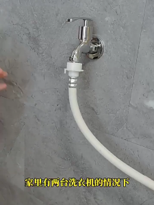 Brass Three Way Water Diverter with 1 Inlet & 2 Outlet Connector Water flows Management rusts Resistant Fitting for Home