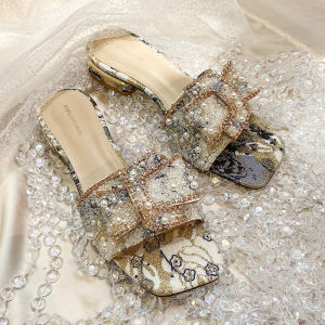 [Free Shipping] Chunky Heel Sandals for Women Summer Fashionable Flat Outdoor Ladies Rhinestone Slippers New Summer Style